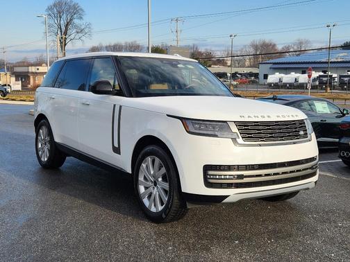 2026 Land Rover Range Rover SE