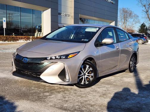 2022 Toyota Prius Prime XLE