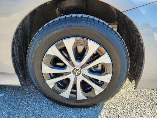 2022 Toyota Prius Prime XLE