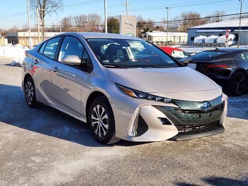 2022 Toyota Prius Prime XLE