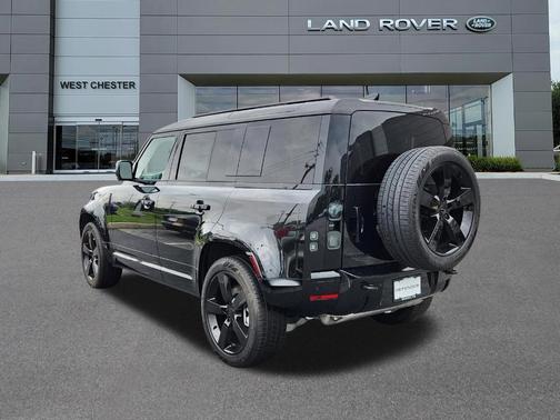 Santorini Black 2026 Land Rover Defender P400 X-Dynamic SE