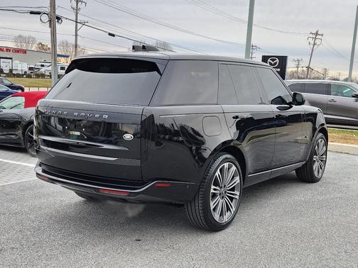 2023 Land Rover Range Rover P400 SE