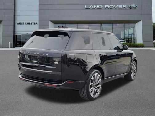 2023 Land Rover Range Rover P400 SE
