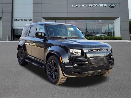 2026 Land Rover Defender V8