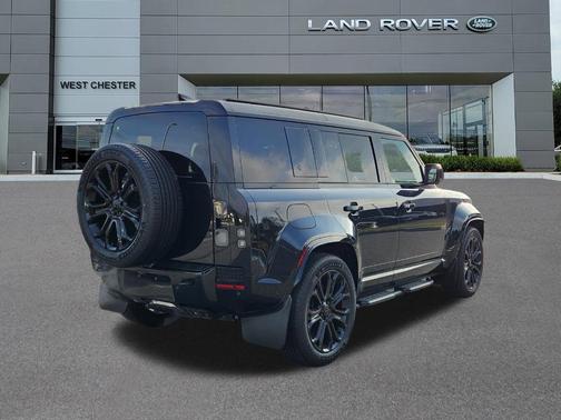 2026 Land Rover Defender 