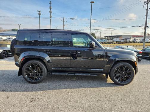 2026 Land Rover Defender 