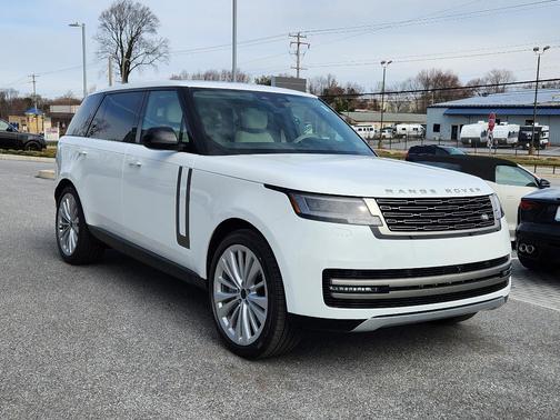 2026 Land Rover Range Rover P530 SE 7 Seat