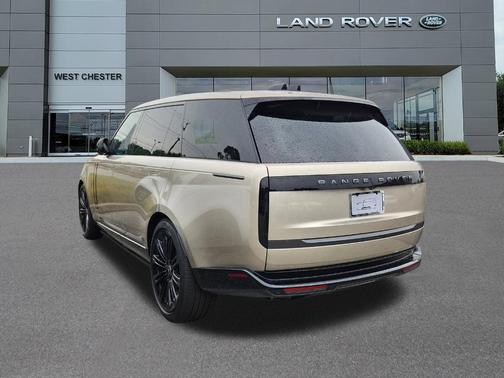 2025 Land Rover Range Rover AUTOBIOGRAPHY