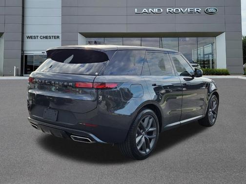 2025 Land Rover Range Rover Sport P360 SE