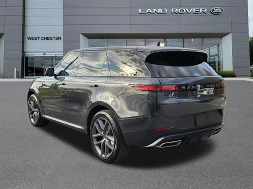 2025 Land Rover Range Rover Sport P360 SE