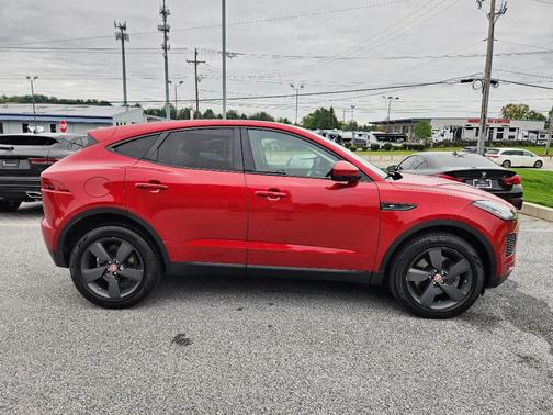 Firenze Red 2020 Jaguar E-PACE SE