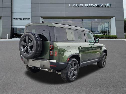 2026 Land Rover Defender 110 S