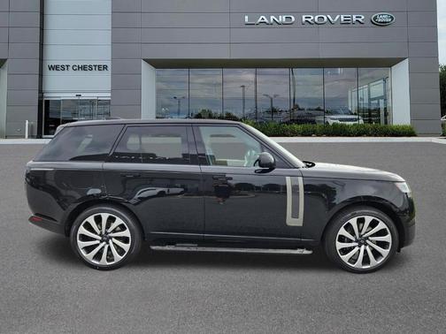 Santorini Black 2027 Land Rover Range Rover AUTOBIOGRAPHY