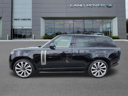 Santorini Black 2027 Land Rover Range Rover AUTOBIOGRAPHY
