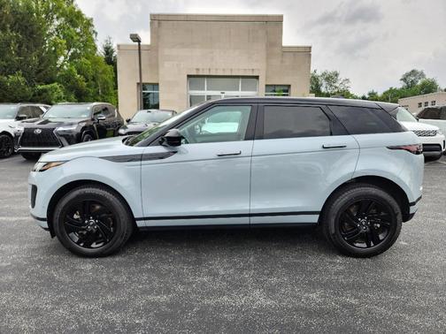 2025 Land Rover Range Rover Evoque Core S