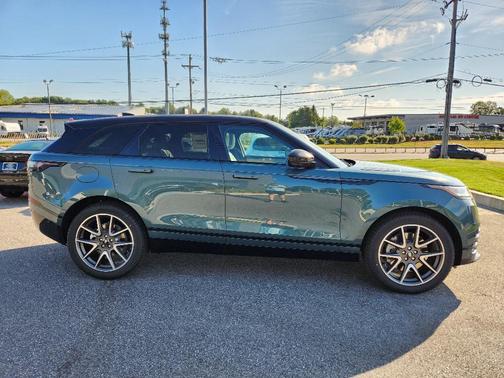 2026 Land Rover Range Rover Velar P250 Dynamic SE