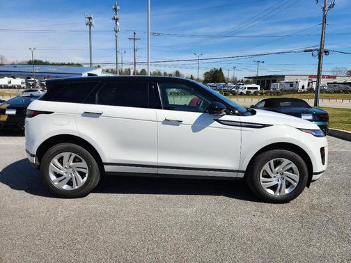 2026 Land Rover Range Rover Evoque Core S