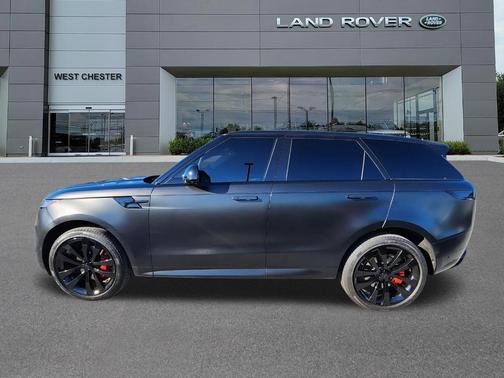 Santorini Black 2026 Land Rover Range Rover Sport P400 Dynamic SE
