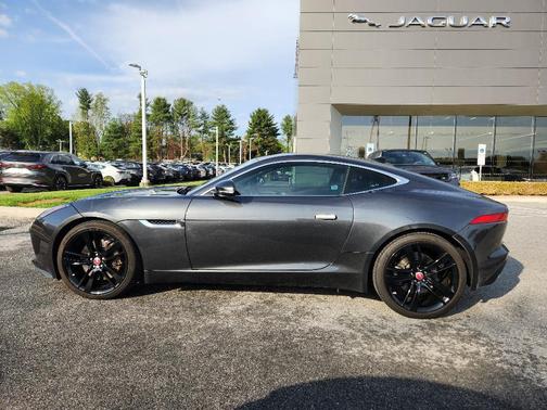 2017 Jaguar F-TYPE Premium