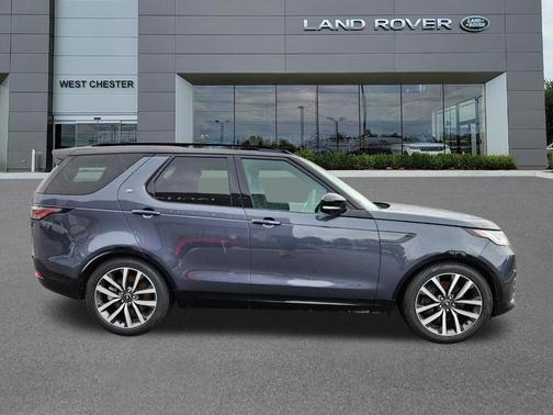Varesine Blue 2024 Land Rover Discovery P360 Dynamic SE