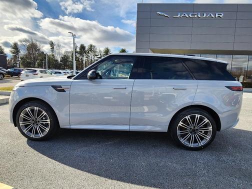 2026 Land Rover Range Rover Sport 5.0L Supercharged Dynamic