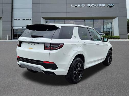 Fuji White 2025 Land Rover Discovery Sport S