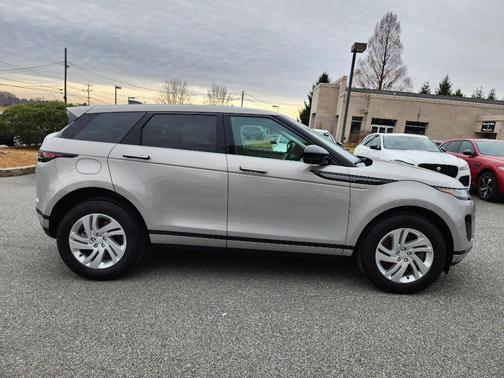 2025 Land Rover Range Rover Evoque Core S