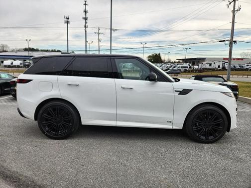 2026 Land Rover Range Rover Sport P530 Dynamic SE