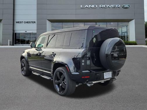 2026 Land Rover Defender X-DYNAMIC SE