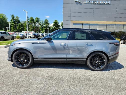 Zadar Grey 2026 Land Rover Range Rover Velar P250
