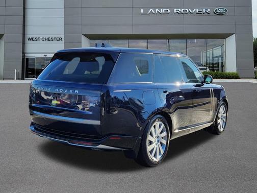 2023 Land Rover Range Rover P400 SE