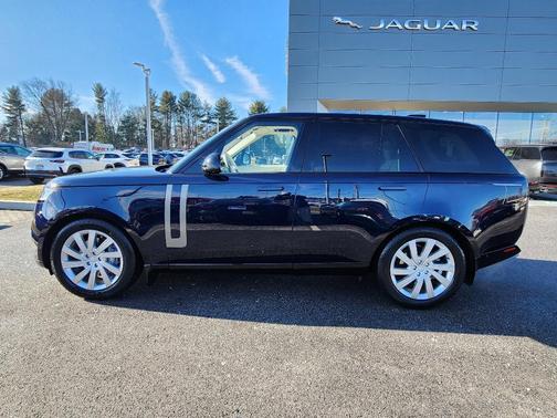 2023 Land Rover Range Rover P400 SE