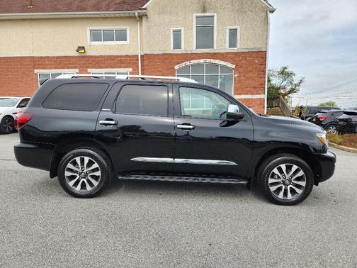 2021 Toyota Sequoia Limited