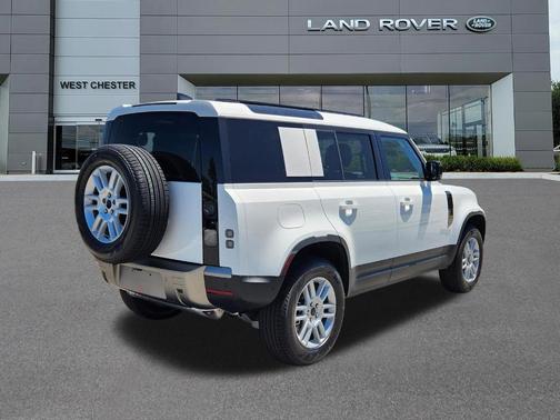 Fuji White 2026 Land Rover Defender P300 S