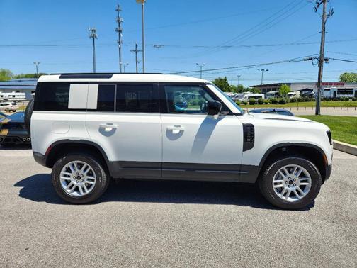Fuji White 2026 Land Rover Defender P300 S