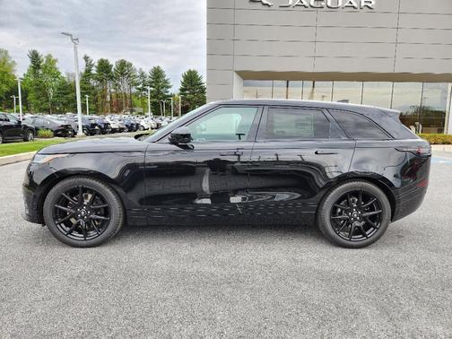 Santorini Black 2026 Land Rover Range Rover Velar P250 Dynamic SE