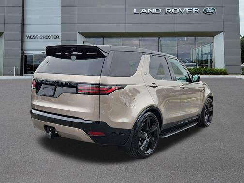 2024 Land Rover Discovery P360 Dynamic SE