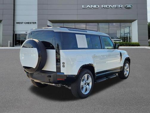 Fuji White 2026 Land Rover Defender P400 X-Dynamic SE