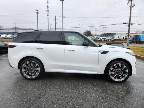 2024 Land Rover Range Rover Sport Dynamic SE