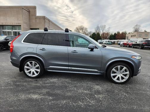 2019 Volvo XC90 T6 Inscription