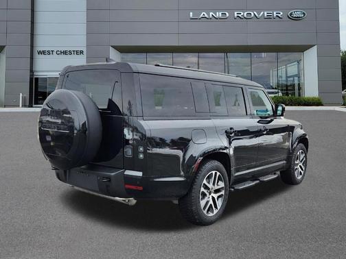 2026 Land Rover Defender P400 X-Dynamic SE