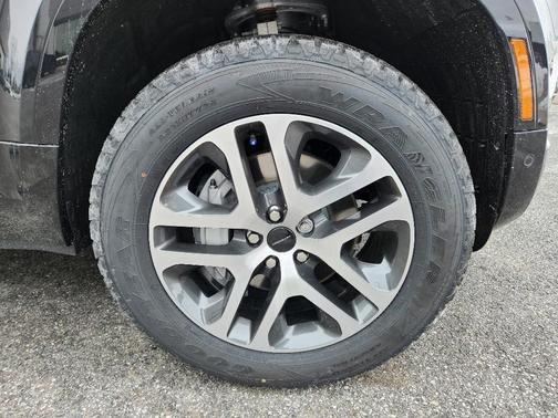 2026 Land Rover Defender P400 X-Dynamic SE