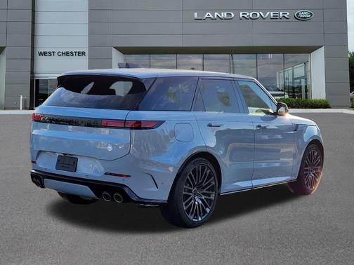 2026 Land Rover Range Rover Sport 