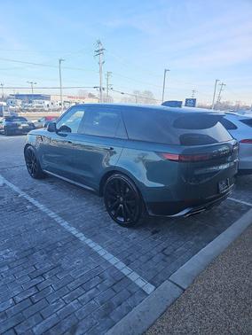 2024 Land Rover Range Rover Sport SE