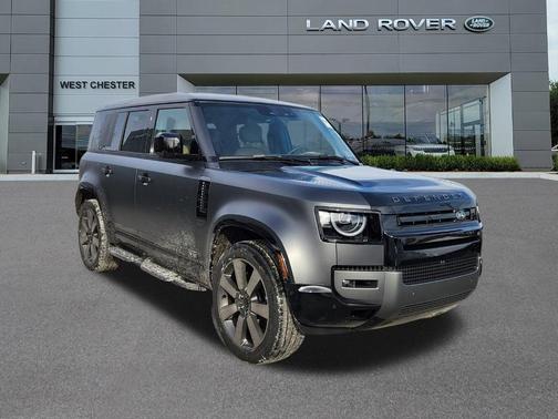 2026 Land Rover Defender 110 V8