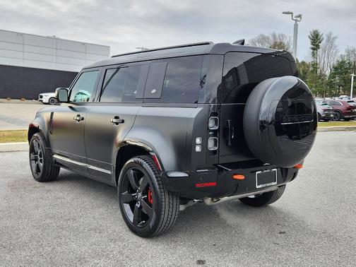 2024 Land Rover Defender 110 X