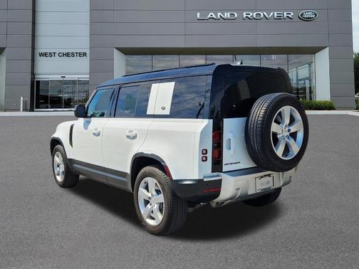 Fuji White 2024 Land Rover Defender P400 S