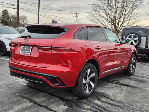 2025 Jaguar F-PACE P250 R-Dynamic S