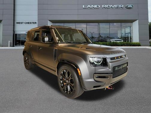 Carpathian Grey 2025 Land Rover Defender OCTA EDITION ONE