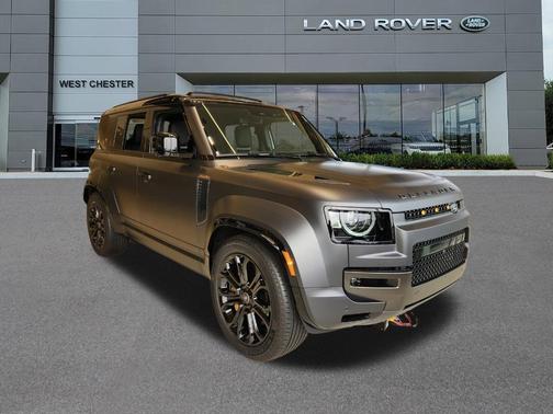 Carpathian Grey 2025 Land Rover Defender OCTA EDITION ONE